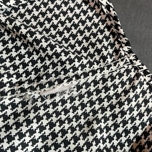 Chaps Shirt Womens Size 1X Black White Houndstooth Button Up Long Sleeves Casual - Picture 6 of 8